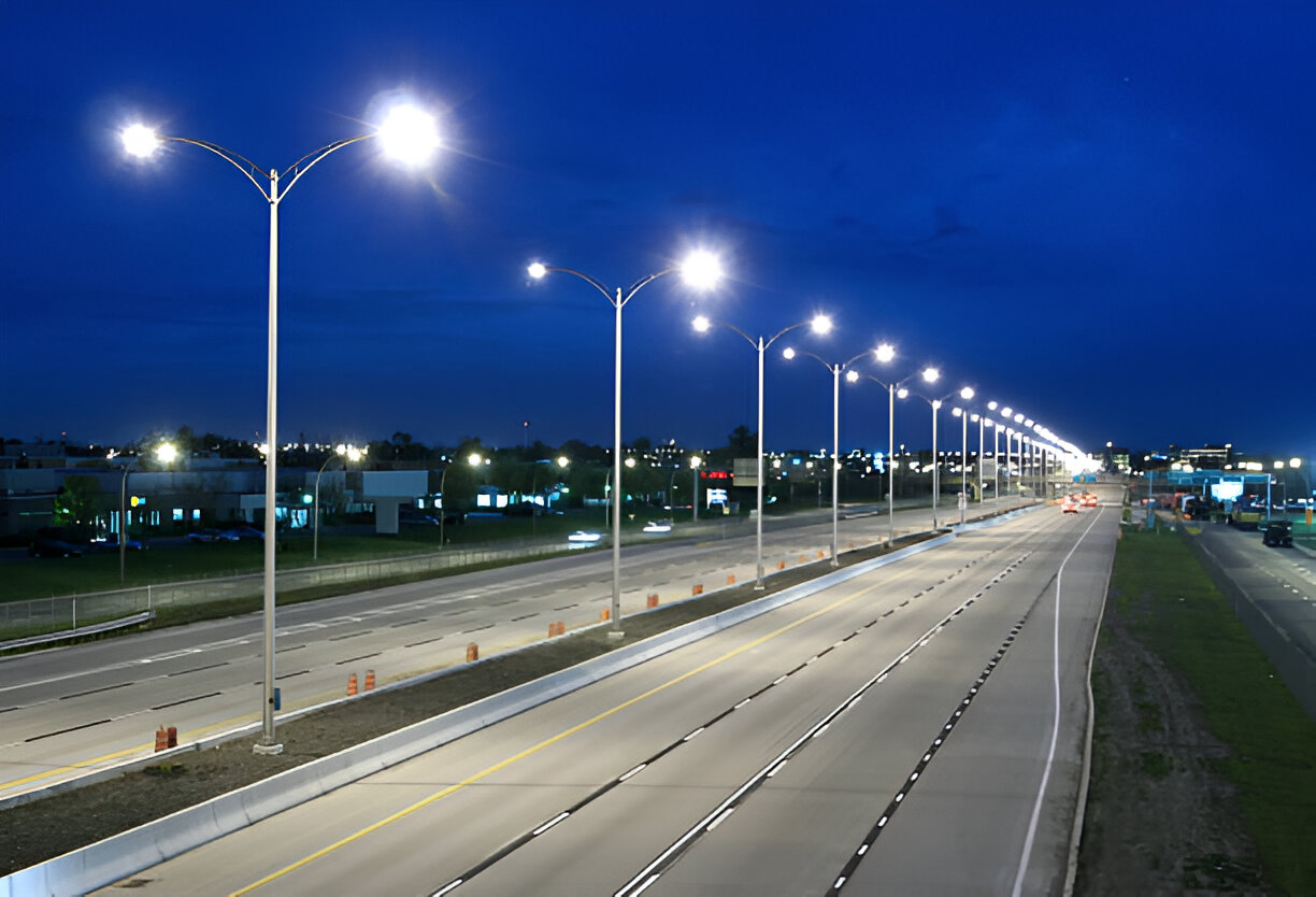 led street light on highway