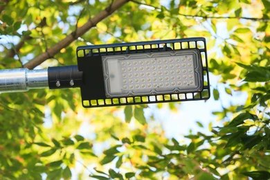 led street light at day